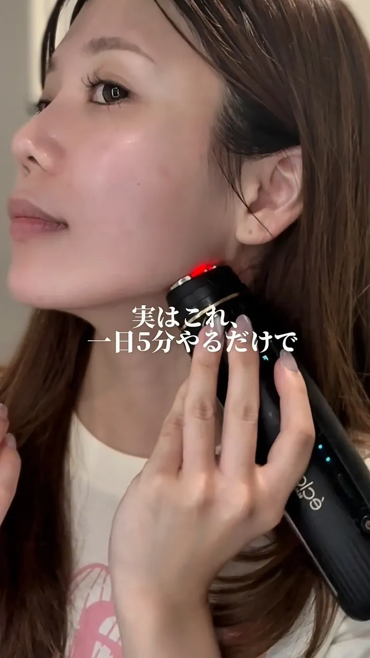 自分の写真みてなにこのおばさん！⁡